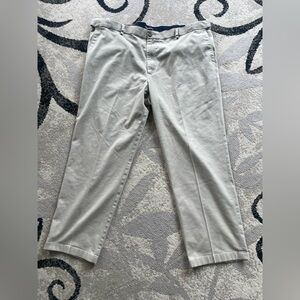 🩷 3/$18 Dockers Relaxed Fit Pants khakis brown tan beige 44 X 32